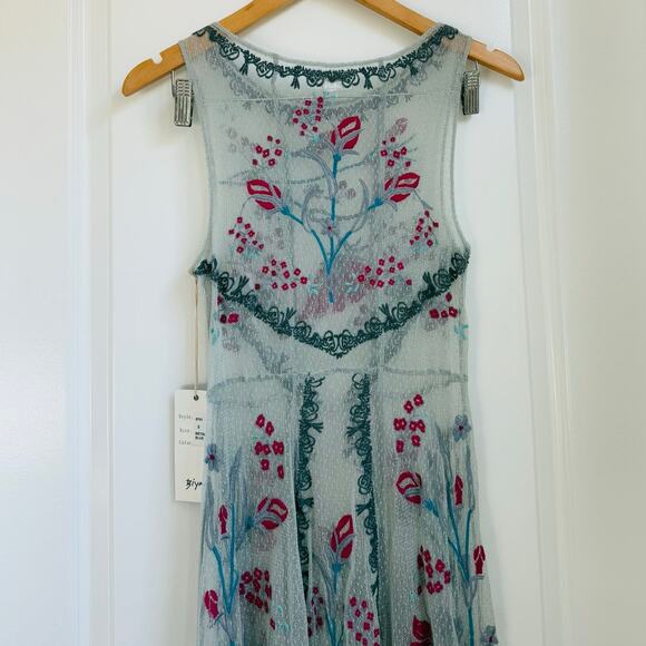 Johnny Was Biya Uli Mesh Embroidered Sleeveless Maxi Dress - Picture 5 of 10